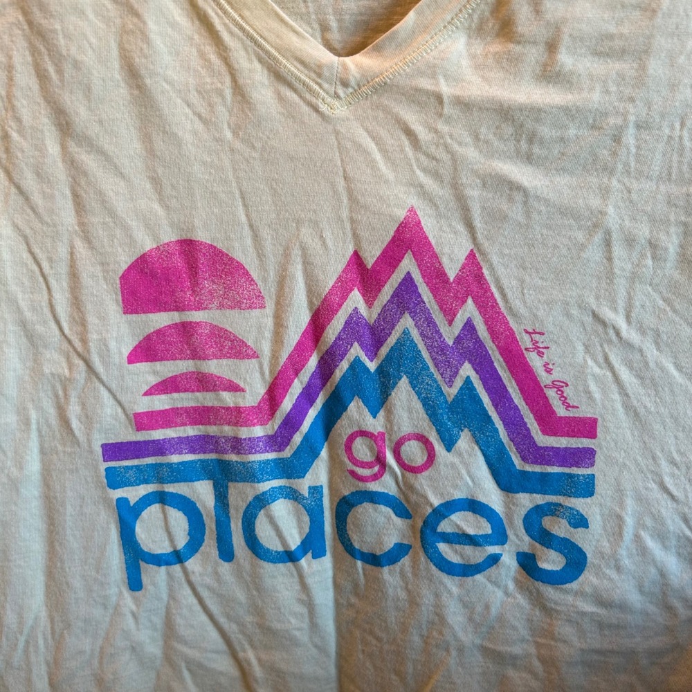 Life is Good Womens T Shirt Large Classic Fit Yellow Go Places Mtn Sunset V Neck - Picture 4 of 8